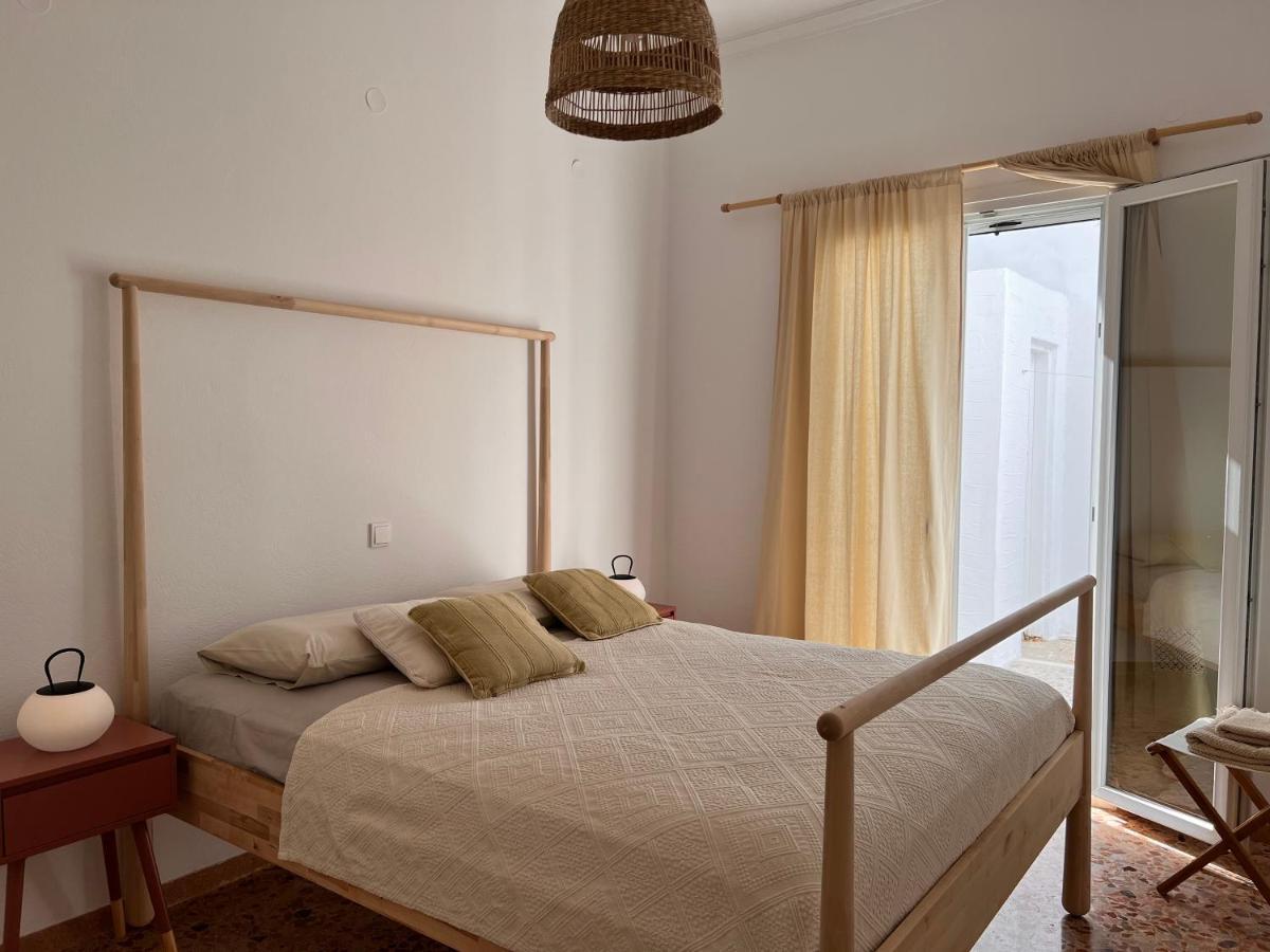 Apartment In Paros Exterior photo